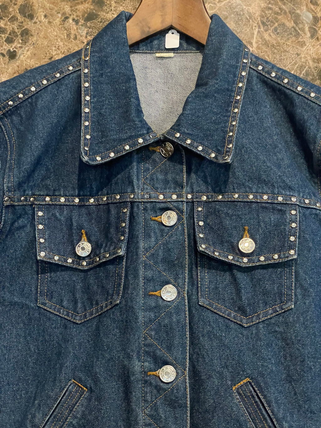 DENIM GILET SANS MANCHES RIVET STUDED