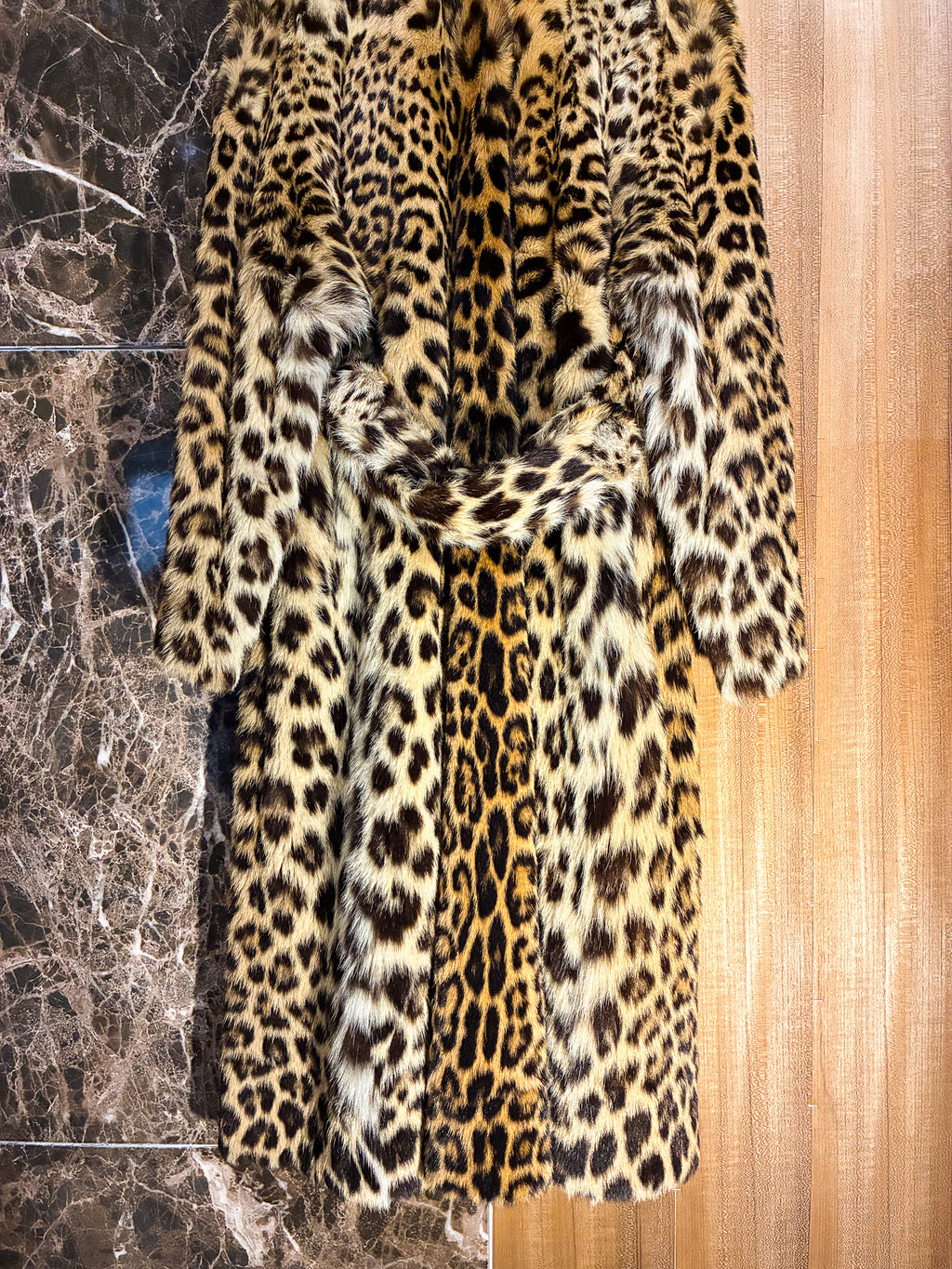 LEOPARD FUR COAT WITH BELT