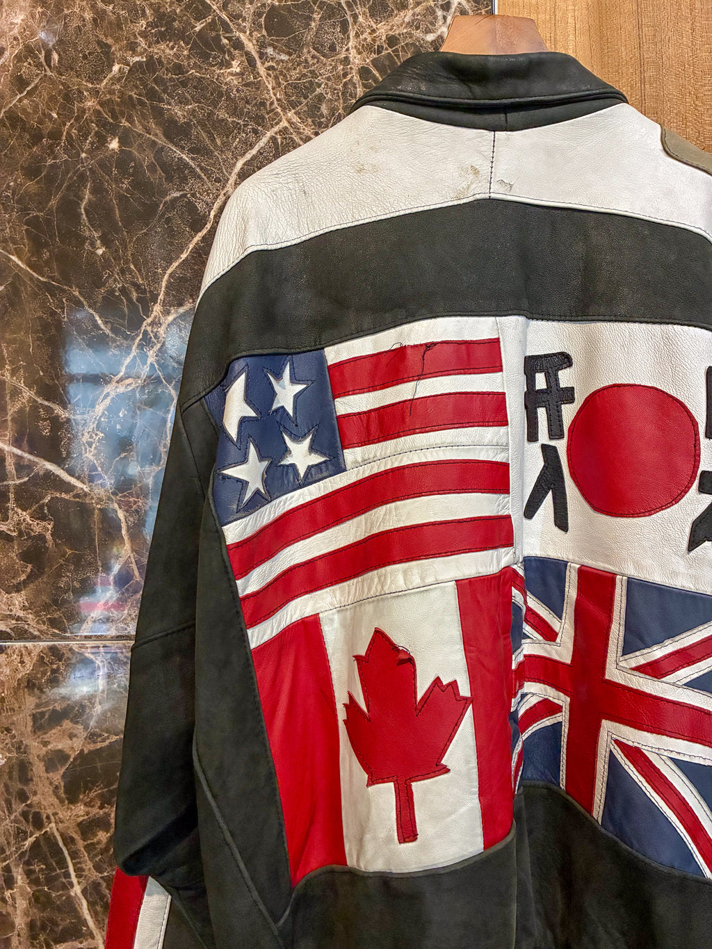 LEATHER PATCHWORK BOMBER COLLMIE PARIS