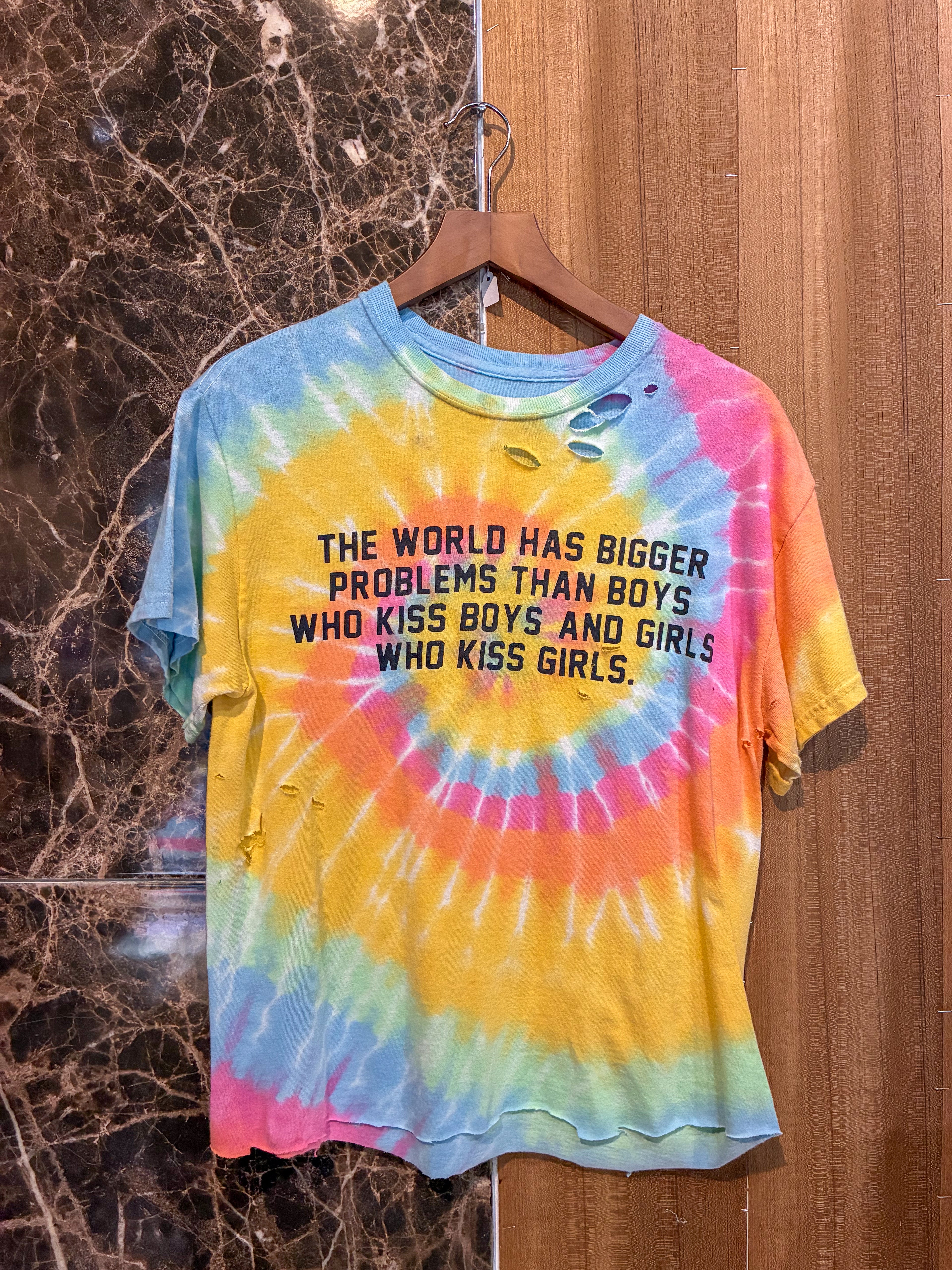DISTRESSED MESSAGE TIE DYE TEE SHIRT